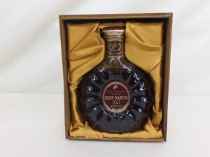 洋酒買い取り　ＲＥＭＹ　ＭＡＲＴＩＮ　ＸＯ　ブランデー　木箱入りをお売りいただけました～　岐阜県岐阜市　古着ブランド携帯家電工具金券などの買取販売ミニストック
