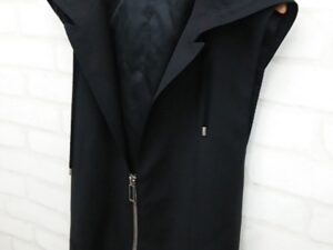 Dior HOMME　フード付きジレベスト　入荷！