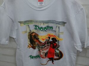 SUPREME プリントTシャツ