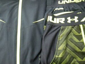 UNDER ARMOUR　ジャージ三点セット