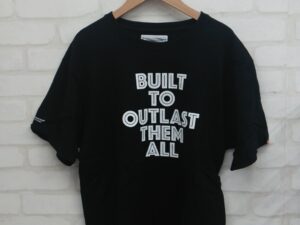 NEIGHBORHOOD　BUILT TO OUTLAST THEM ALLプリントTシャツ