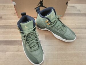 NIKE AIR JORDAN 12 RETRO 入荷