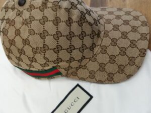 GUCCI オリジナルGGキャンバス ベースボールキャップ　入荷