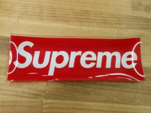 Supreme　ガラストレー　入荷