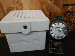 DIESEL DZ-4345 クロノグラフ　入荷