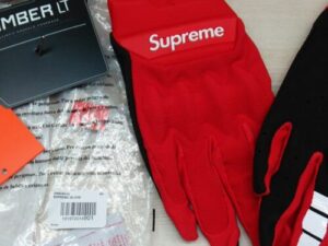 Supreme × FOX　2018SS　グローブ　入荷