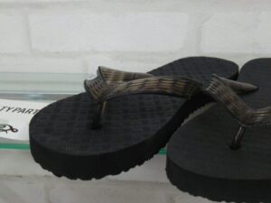 WACOMARIA × LOCALS　ビーチサンダル