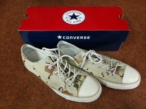 CONVERSE　スニーカー