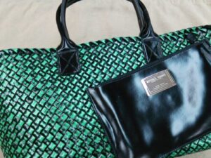 Bottega Veneta　カバ　MM　入荷