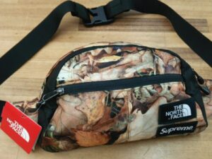 supreme × THE NORTH FACE　枯葉柄　ウエストバッグ　入荷