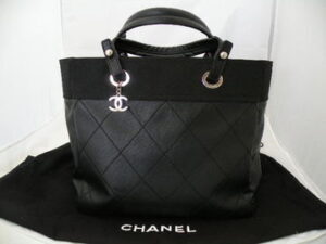 CHANEL（シャネル）トートMM