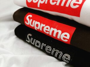 supremeのTシャツが新しく買取入荷しました！