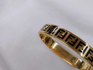 FENDI　フェンディ　ズッカ柄　ゴールドブレスレット　買取入荷しました！