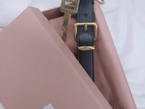 【新入荷】MIU MIUのレザーキーホルダーが入荷！