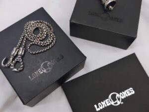 重厚感と繊細さを兼ね備えた人気アクセ、 【#LoneOnes（ロンワンズ）】の “Dove Bell（ドーヴベル）” が登場‼️