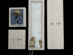 「纏う植物」Saki Kakiuchi（垣内紗貴）氏のアクセサリーをお買取いたしました!
