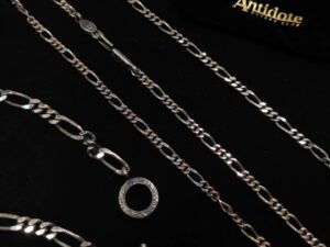【ANTIDOTE BUYERS CLUB「Figaro Wide Chain」ネックレス・ブレスレットをお買取いたしました】